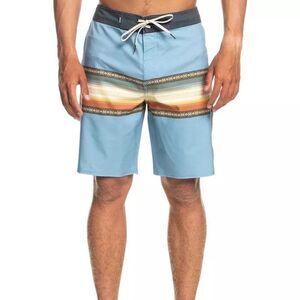 Quiksilver Men's Surfsilk Sun Faded Boardshorts